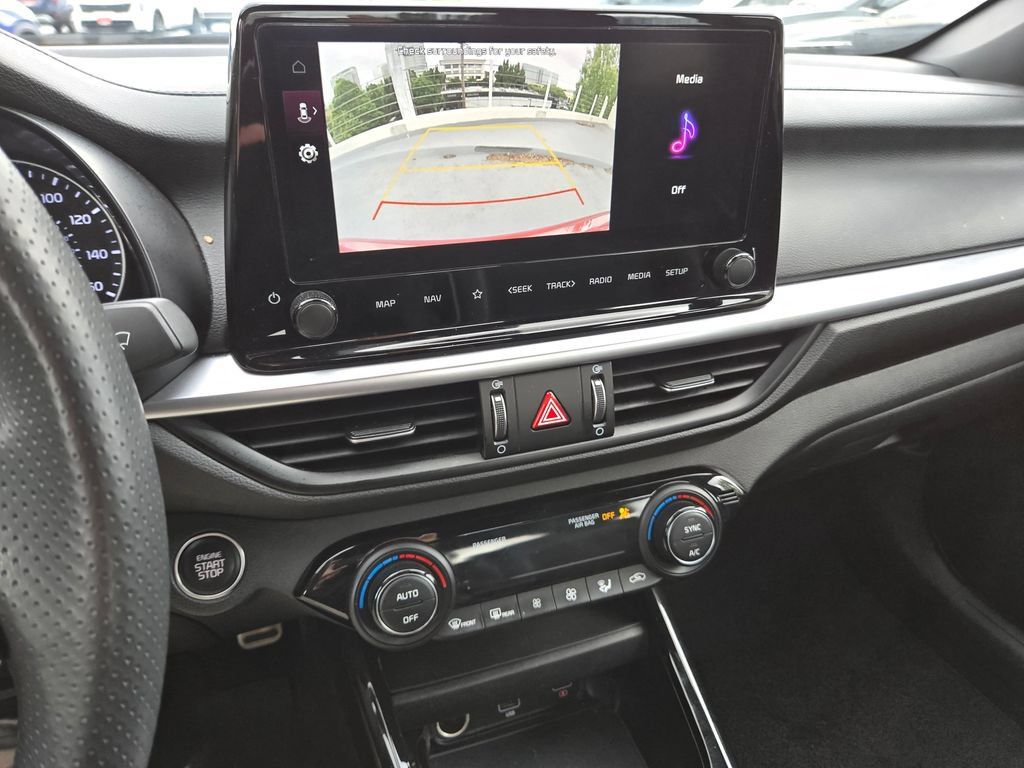Certified 2024 Kia Forte GT-Line FWD image 28