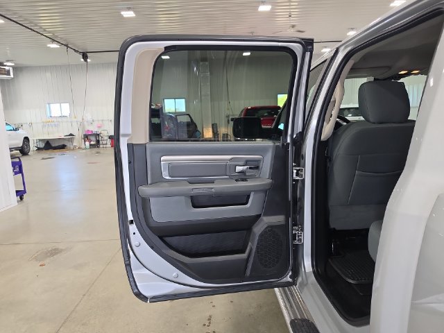 Used 2017 RAM 1500 Big Horn AWD/4WD image 25
