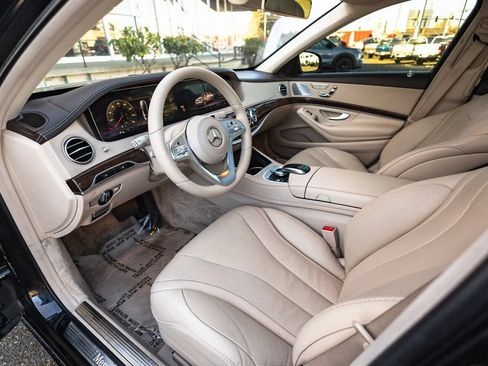 Used 2019 Mercedes-Benz S 450 Sedan image 16