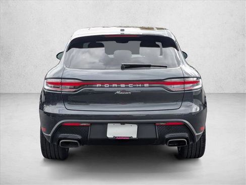 Used 2022 Porsche Macan image 7