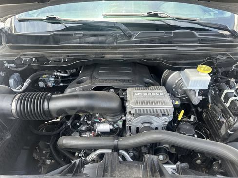 Used 2023 RAM 1500 Big Horn AWD/4WD image 12