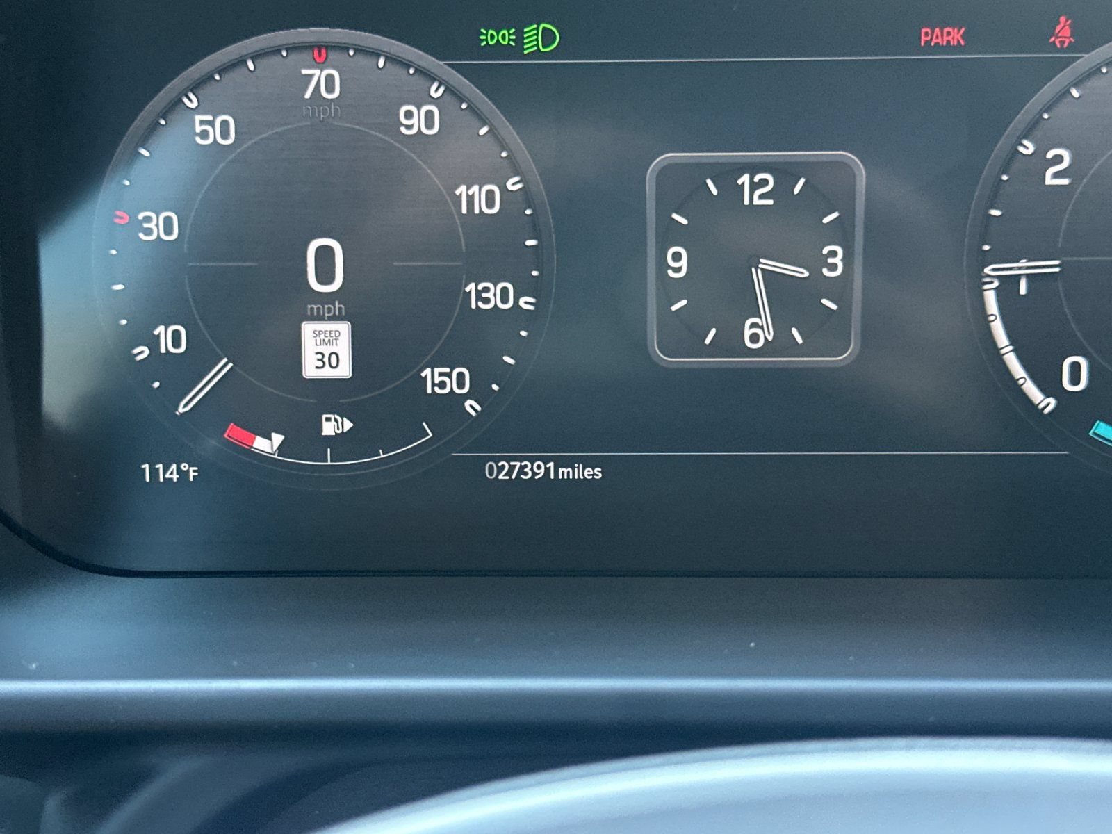 Used 2023 Land Rover Defender 110 SE AWD/4WD image 26