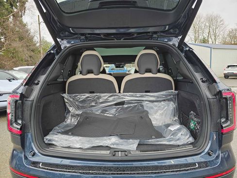 New 2026 Volvo EX90 Ultra image 16