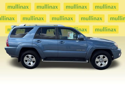 Used 2004 Toyota 4Runner Limited AWD/4WD image 2
