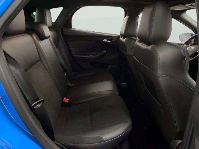 Used 2017 Ford Focus RS AWD/4WD image 32