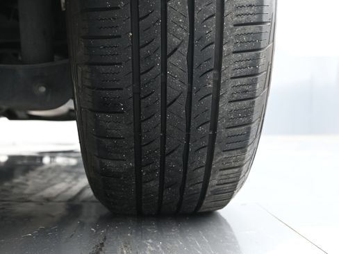 Used 2023 Chevrolet Blazer LT image 19