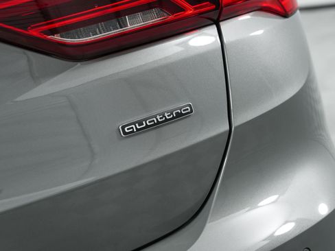 Certified 2024 Audi Q3 2.0T Premium image 16