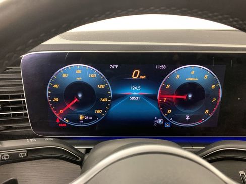 Used 2020 Mercedes-Benz GLE 350 4MATIC w/ Premium Package image 9