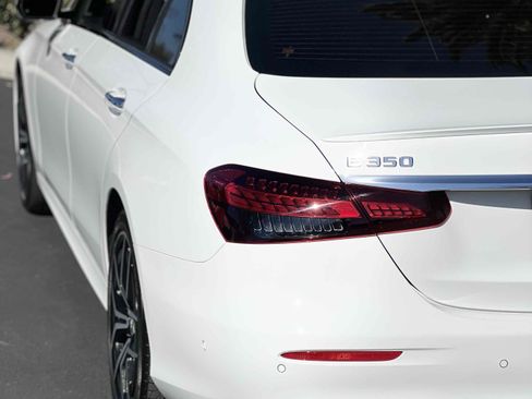 Used 2022 Mercedes-Benz E 350 Sedan image 53