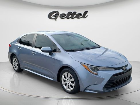 Certified 2024 Toyota Corolla LE FWD image 3