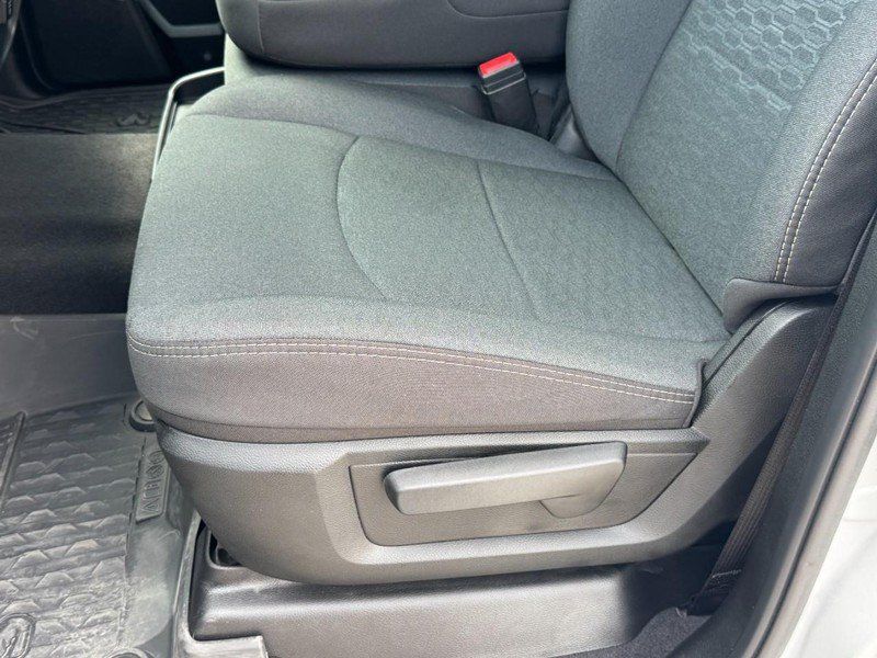 Used 2025 RAM 3500 Tradesman AWD/4WD image 22
