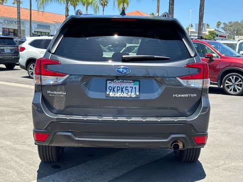 Certified 2024 Subaru Forester Limited w/ Pop Package 2 AWD/4WD image 9