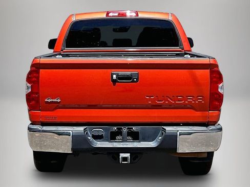 Used 2018 Toyota Tundra SR5 w/ SR5 Upgrade Package AWD/4WD image 6
