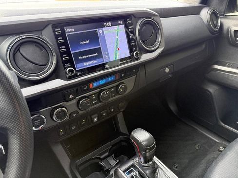 Used 2022 Toyota Tacoma TRD Pro image 25