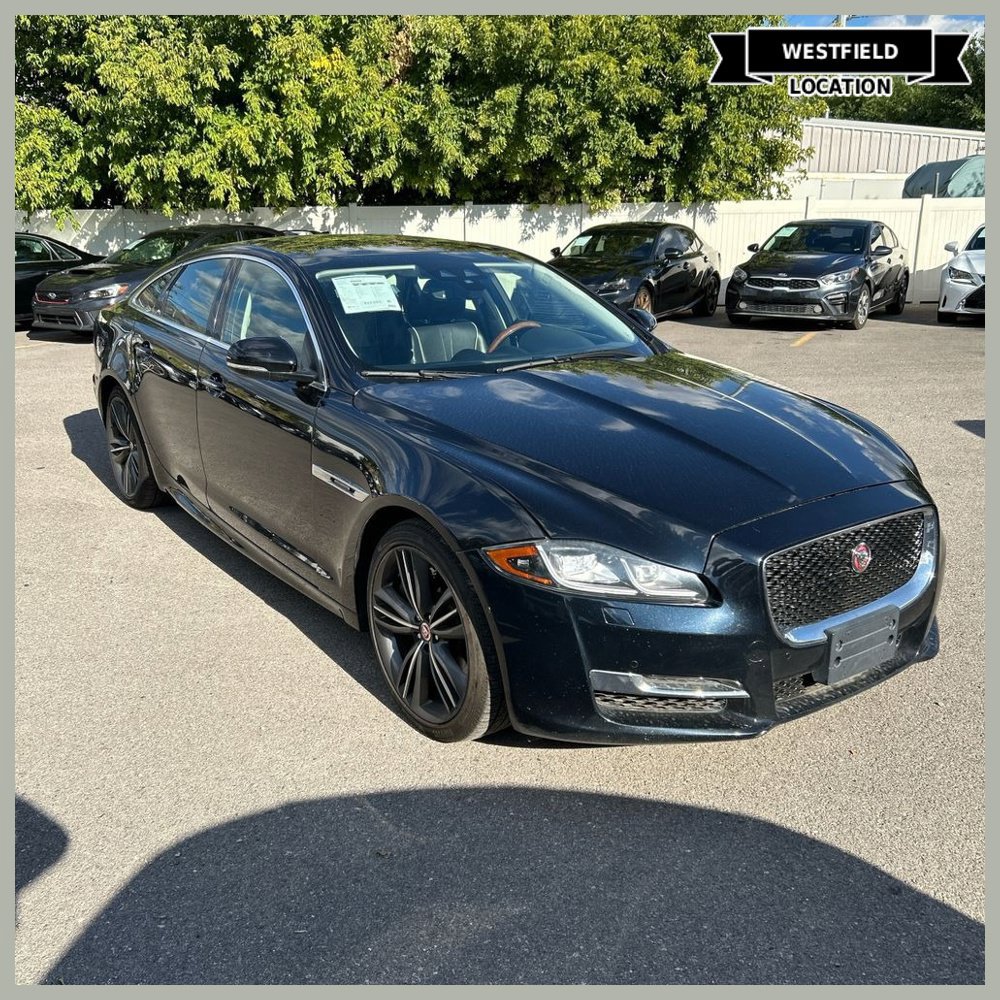 Used 2018 Jaguar XJ Supercharged RWD image 1