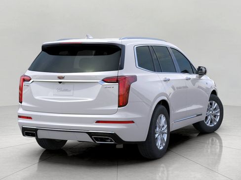 New 2025 Cadillac XT6 Luxury image 4