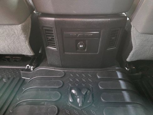 Used 2016 RAM 3500 Big Horn image 82