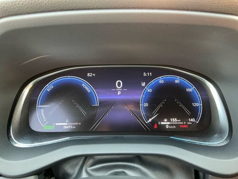 Used 2024 Toyota Venza Limited AWD/4WD image 23
