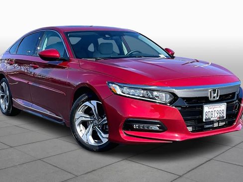 Used 2018 Honda Accord EX image 3