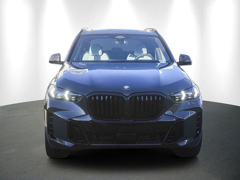 Used 2026 BMW X5 sDrive40i w/ M Sport Package RWD image 2