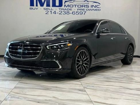 Used 2023 Mercedes-Benz S 580 4MATIC Sedan image 2
