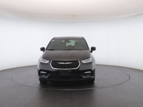 New 2026 Chrysler Pacifica Select image 37