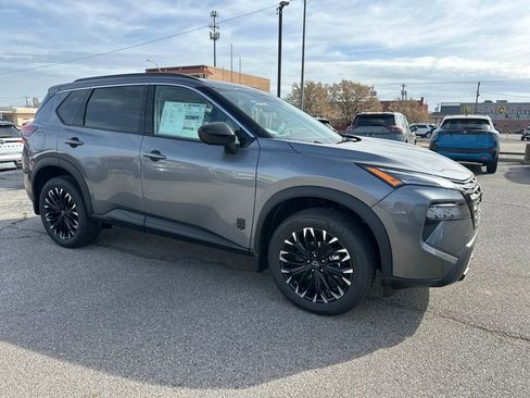 New 2026 Nissan Rogue SV image 9