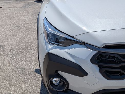 New 2026 Subaru Crosstrek 2.5i Limited AWD/4WD image 9