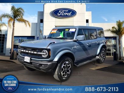 Certified 2025 Ford Bronco Outer Banks