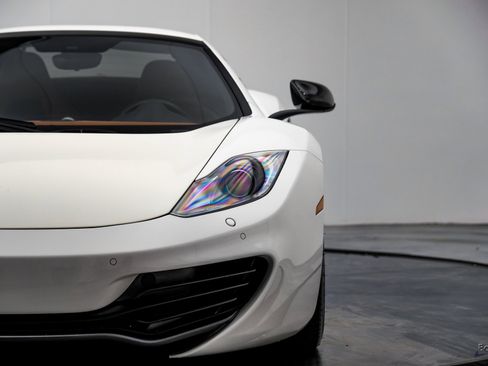 Used 2013 McLaren MP4-12C Spider image 41