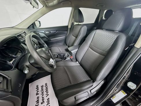 Used 2018 Nissan Rogue S AWD/4WD image 24
