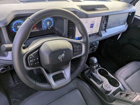 New 2025 Ford Bronco Big Bend image 3
