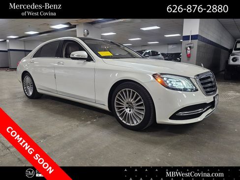 Used 2018 Mercedes-Benz S 560 Sedan image 1