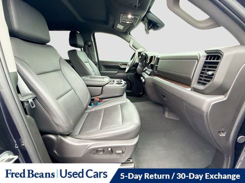 Used 2024 GMC Sierra 1500 SLT image 29