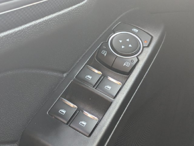 Used 2025 Ford Escape ST-Line AWD/4WD image 23