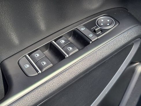 Certified 2025 Kia Soul LX w/ LX Technology Package FWD image 15