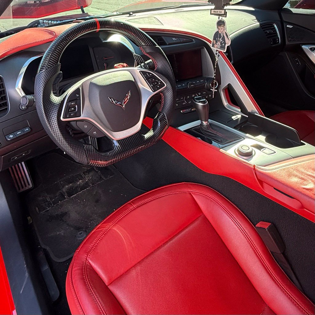 Used 2015 Chevrolet Corvette Z06 w/ 2LZ Preferred Equipment Group RWD image 17