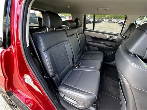 Used 2024 Hyundai Santa Fe SEL image 27