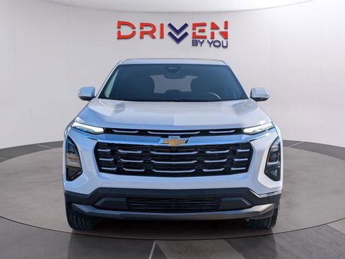 New 2026 Chevrolet Equinox LT w/ LPO, Floor Liner Package image 8