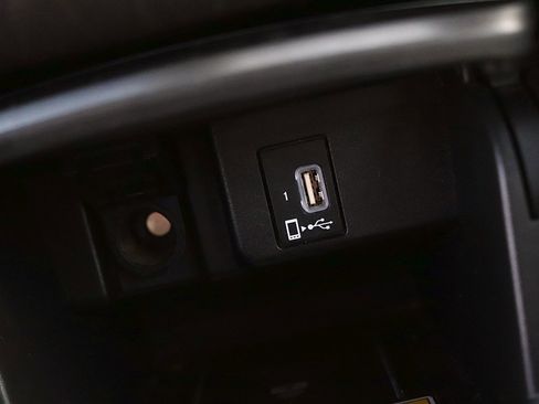 Used 2019 Honda Accord Touring image 22