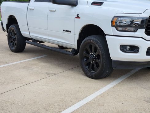 Used 2024 RAM 2500 Big Horn w/ Night Edition AWD/4WD image 9