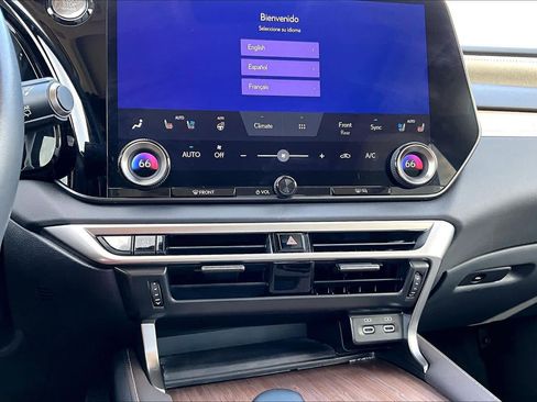 Used 2024 Lexus RX 350 FWD w/ Convenience Package image 35