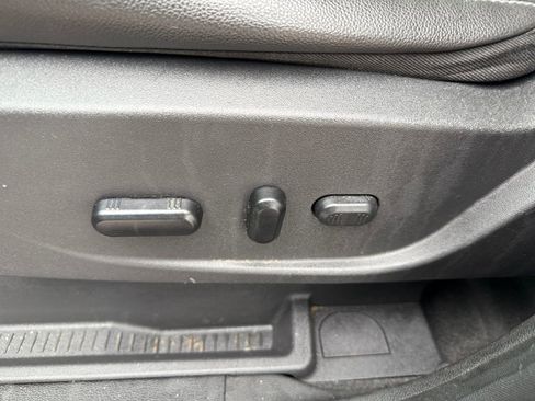 Used 2014 Ford Escape Titanium image 28