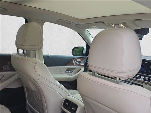 Used 2024 Mercedes-Benz GLE 450 4MATIC image 23