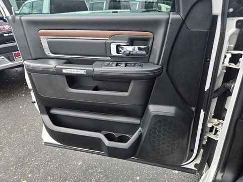 Used 2017 RAM 1500 Laramie w/ Convenience Group image 24