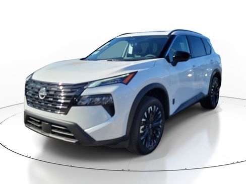 New 2026 Nissan Rogue Dark Armor FWD image 3