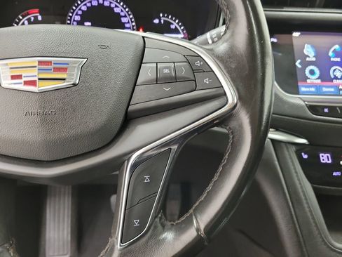 Used 2019 Cadillac XT5 Luxury w/ LPO, Radiant Package image 24