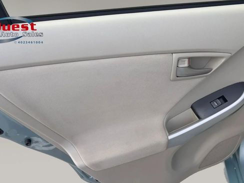 Used 2013 Toyota Prius Three FWD image 17