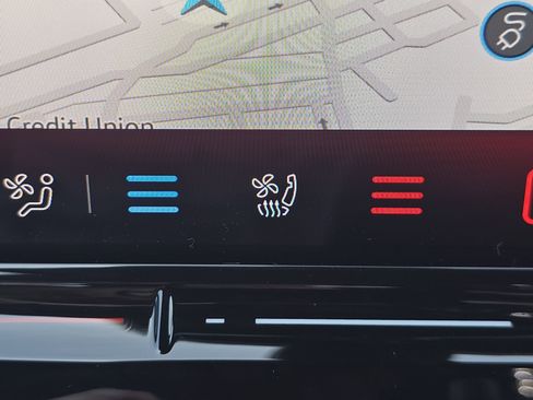 New 2026 Volkswagen GTI SE FWD image 11