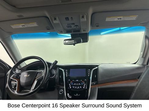 Used 2018 Cadillac Escalade ESV Luxury AWD/4WD image 23